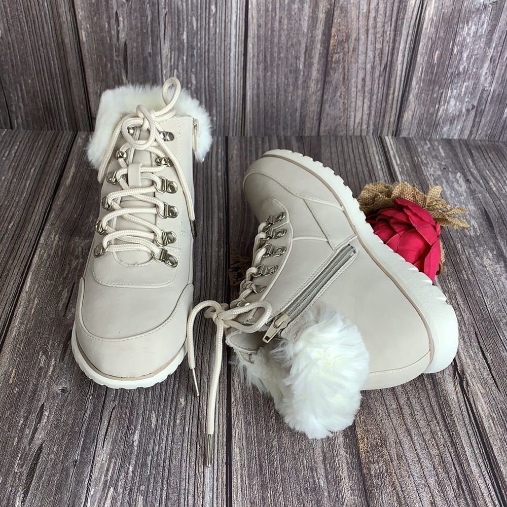 NIB Karen Scott Wanona Booties - Picture 3 of 5